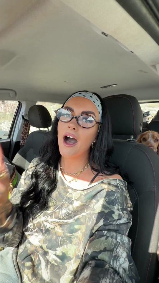 Post 7 by zoe + peach on TikTok (video)