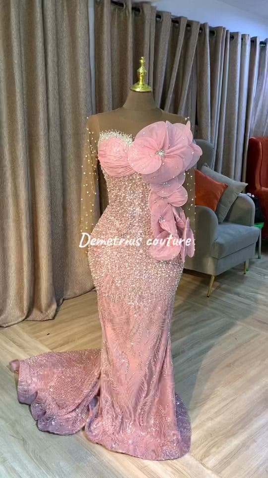 Post 10 by FASHION DESIGNER IN BIRMINGHAM on TikTok (video)