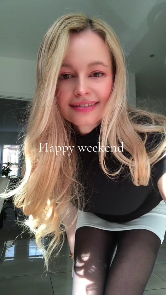 Post 4 by NADIA on TikTok (video)