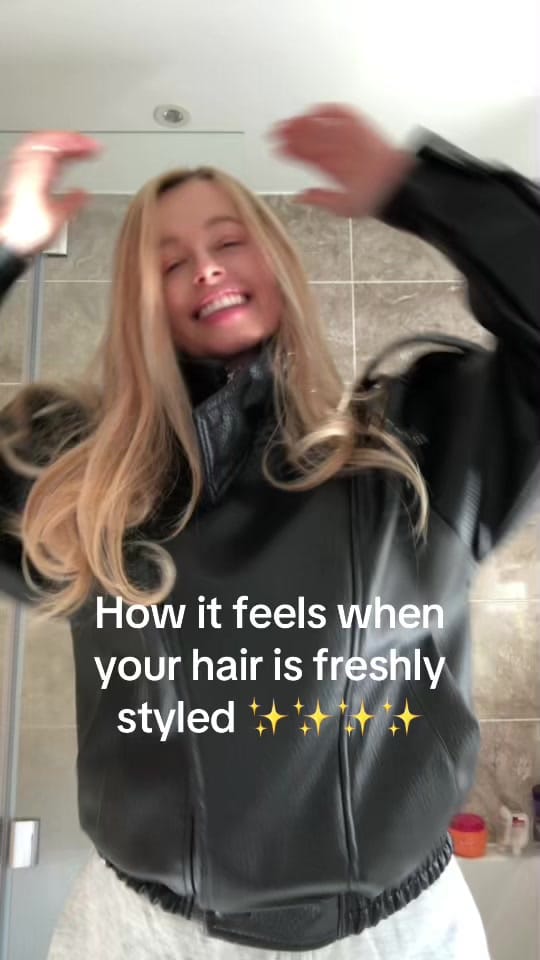 Post 2 by NADIA on TikTok (video)