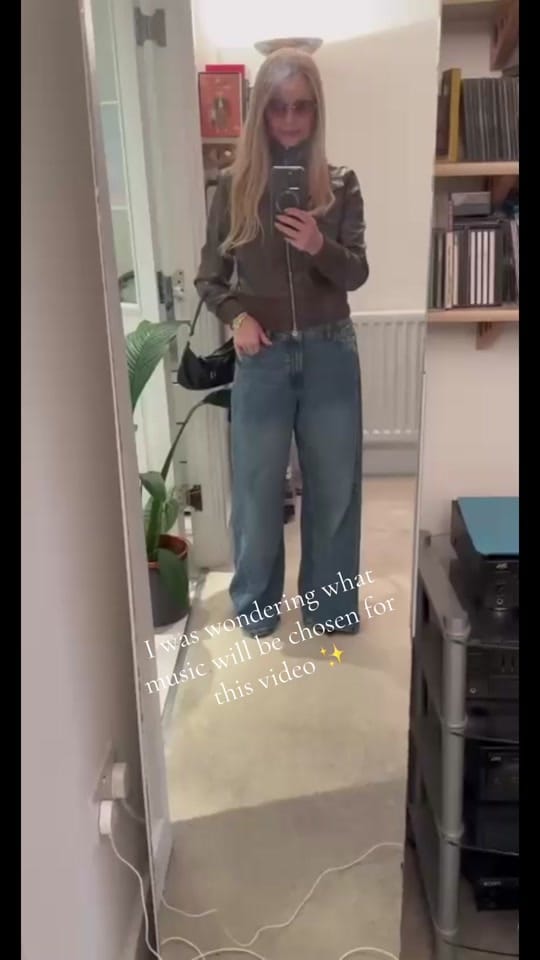 Post 9 by NADIA on TikTok (video)