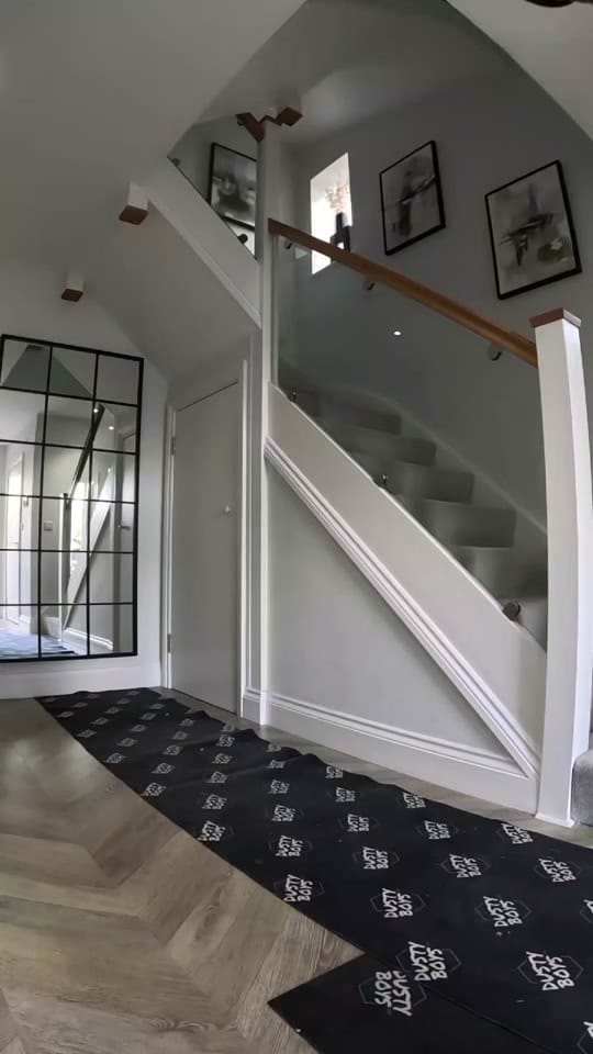 Post 2 by Matt Robertson on TikTok (video)