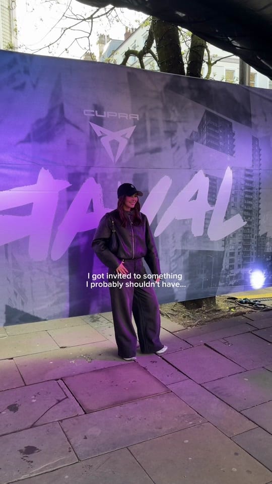 Post 2 by Laurie Elle on TikTok (video)