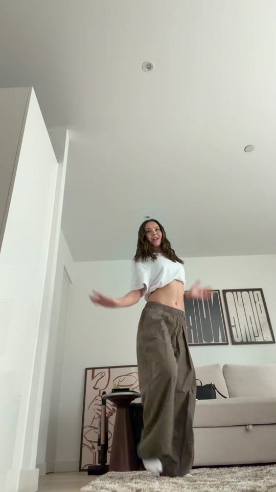 Post 9 by Laurie Elle on TikTok (video)