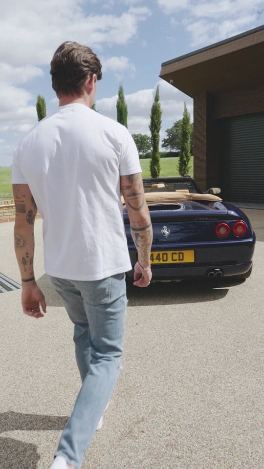 Post 9 by Legend London on TikTok (video)