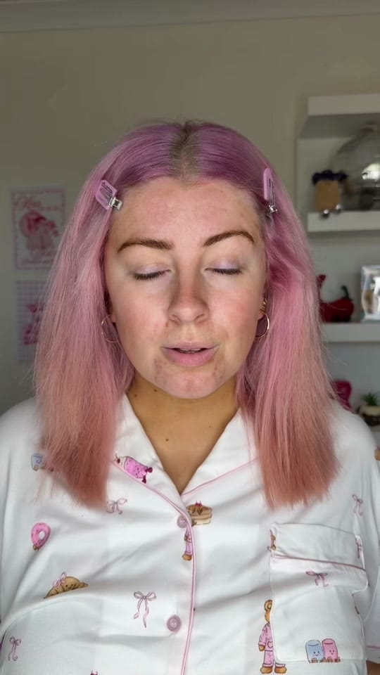 Post 3 by Beth Alexandra🎀 on TikTok (video)