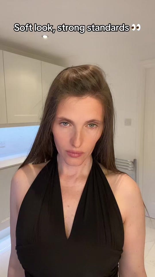 Post 4 by Laura Crawford on TikTok (video)