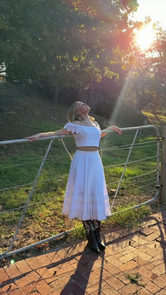 Post 3 by ZOË on TikTok (video)