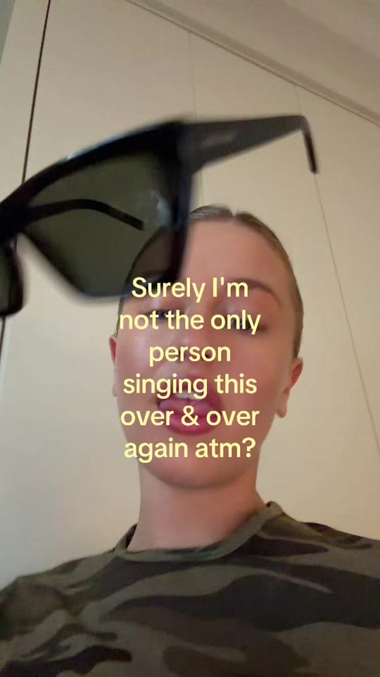 Post 1 by ZOË on TikTok (video)