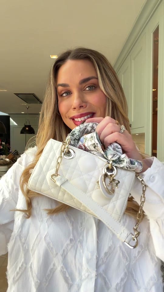 Post 7 by Gabriela Adores ✨ on TikTok (video)