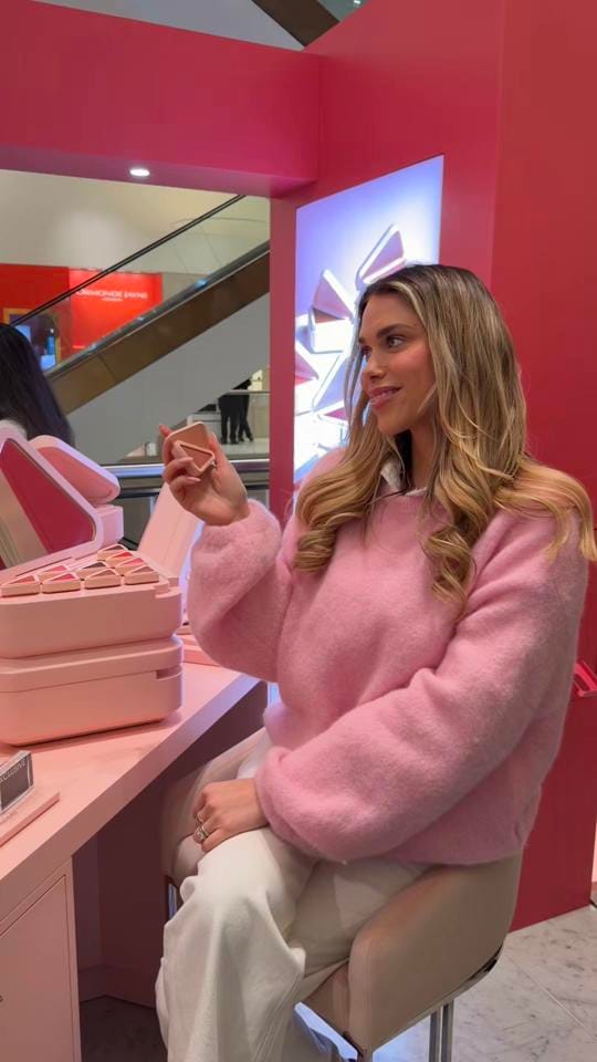 Post 4 by Gabriela Adores ✨ on TikTok (video)