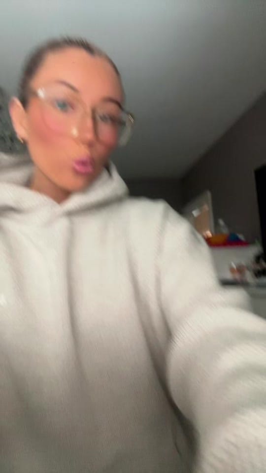 Post 7 by Chelsea Pardoe on TikTok (video)
