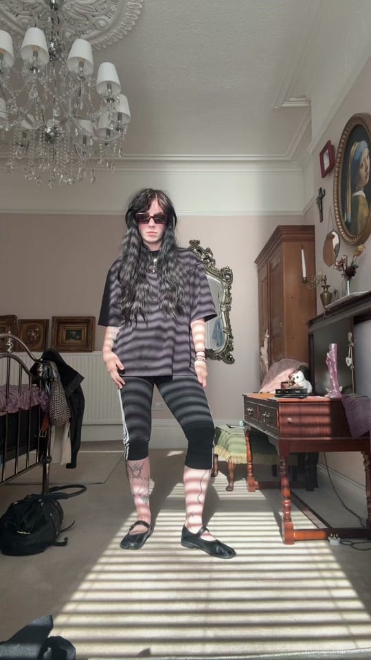 Post 5 by Liv <3 on TikTok (video)
