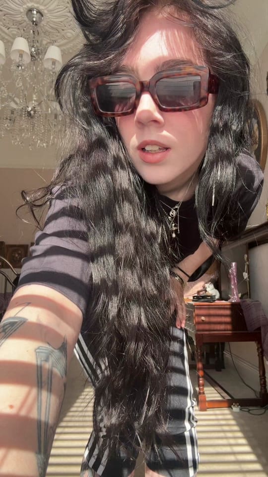 Post 6 by Liv <3 on TikTok (video)