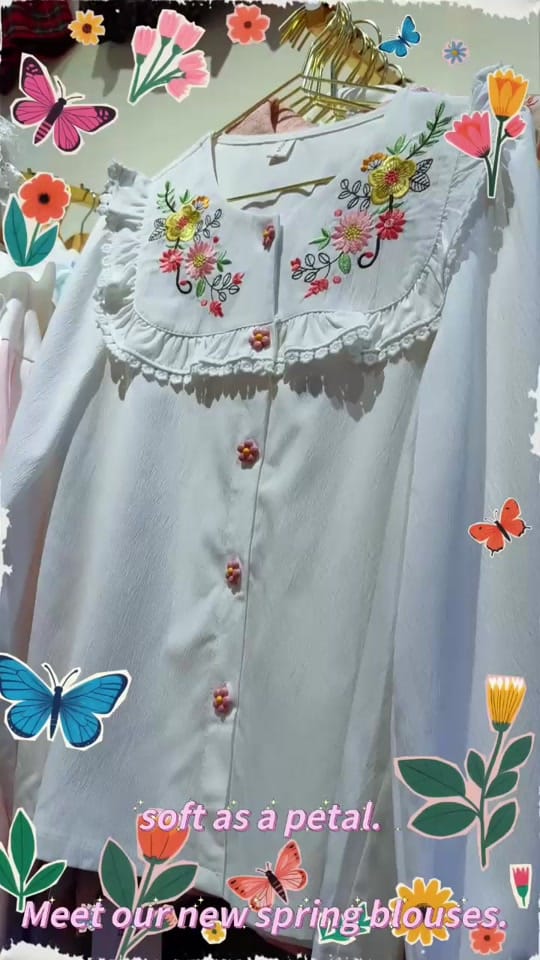 Post 6 by Lolita in London on TikTok (video)