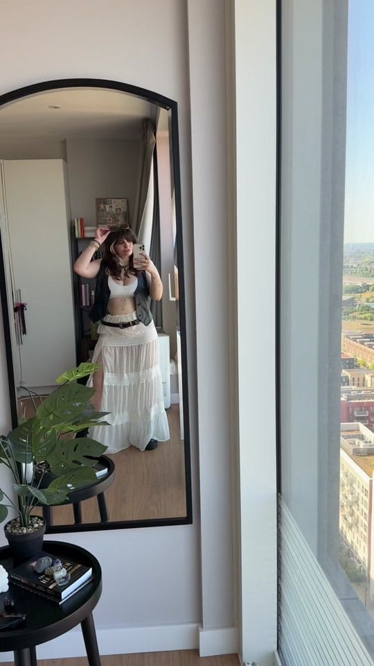 Post 7 by Estelle ⚢ on TikTok (video)