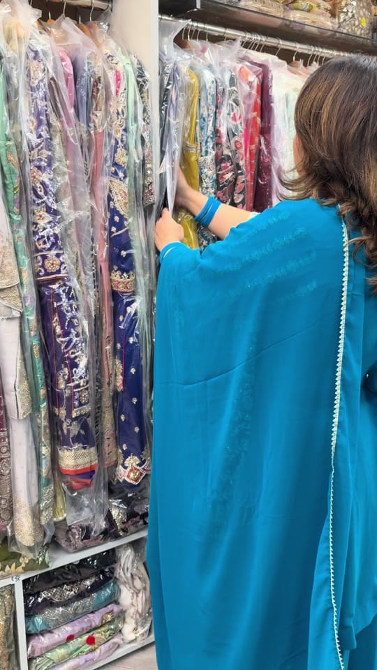 Post 8 by om fashions gravesend on TikTok (video)