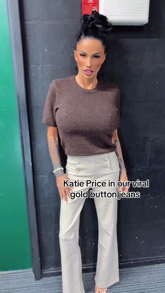 Post 5 by JYY London on TikTok (video)