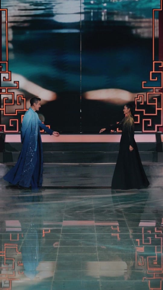 Post 6 by Hu Bing 胡兵 on TikTok (video)