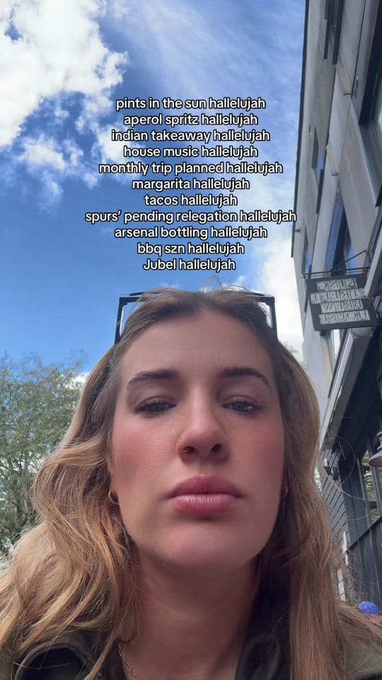 Post 3 by Rhiannon Ellen 🪩 on TikTok (video)