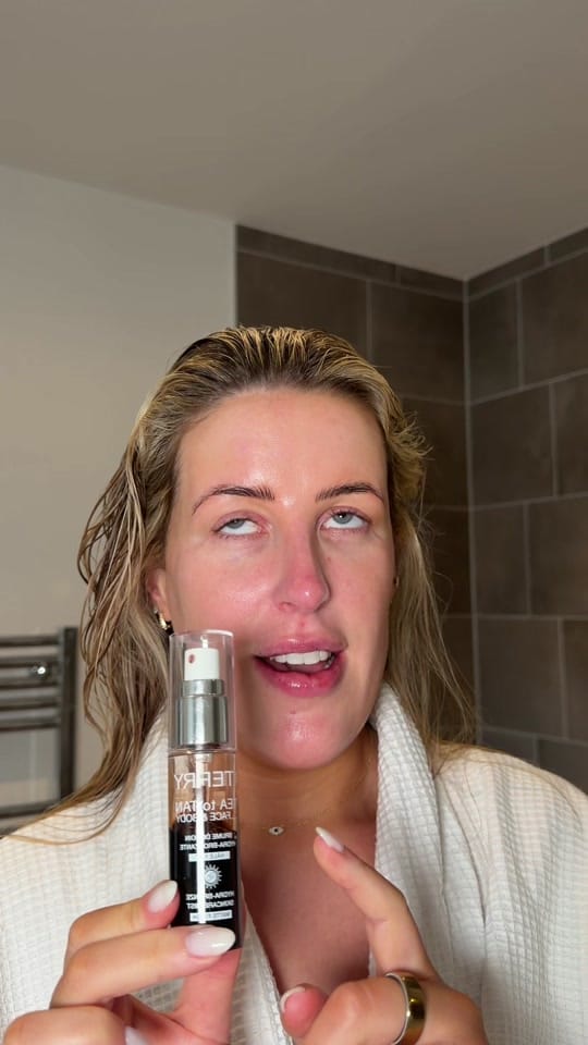 Post 3 by katielouisequirke on TikTok (video)