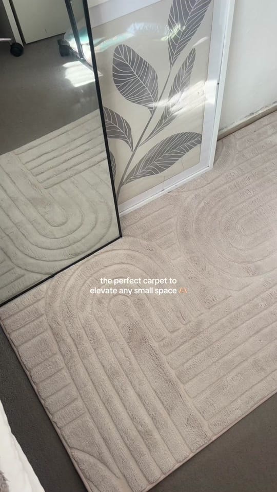 Post 2 by Malaika on TikTok (video)