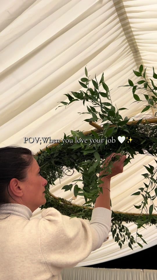 Post 4 by Sandra | Floral Designer on TikTok (video)
