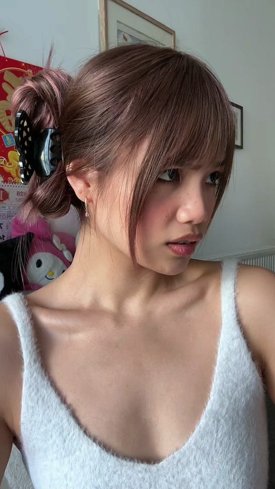 Post 1 by Mia Fa on TikTok (video)