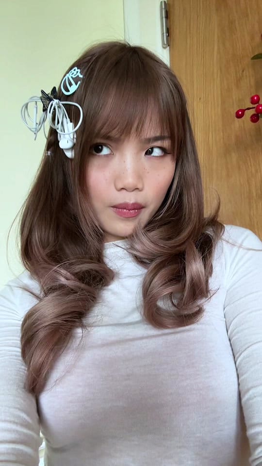 Post 5 by Mia Fa on TikTok (video)