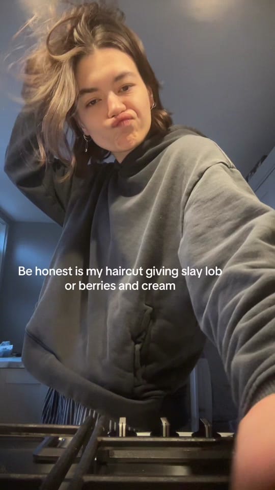 Post 2 by Lily on TikTok (video)