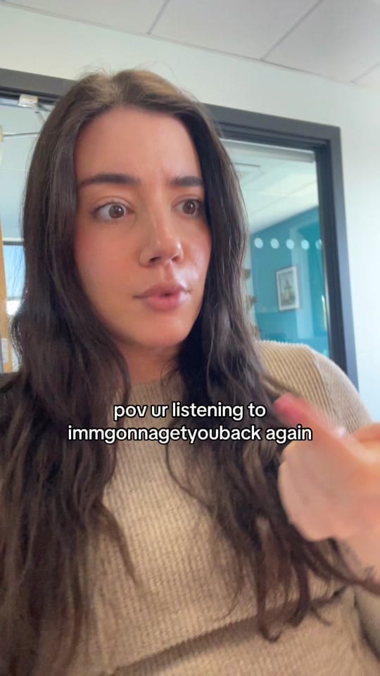 Post 4 by MariaRicci❤️‍🔥 on TikTok (video)