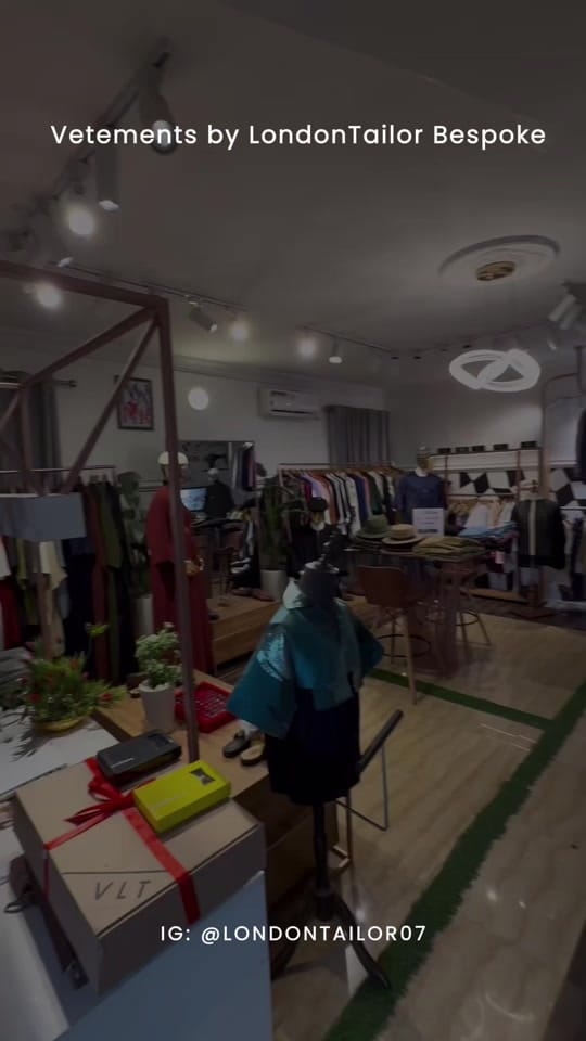 Post 4 by Vetements by London Tailor on TikTok (video)