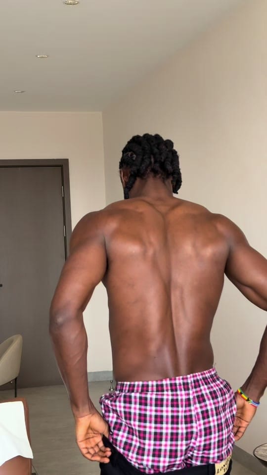 Post 3 by Vetements by London Tailor on TikTok (video)