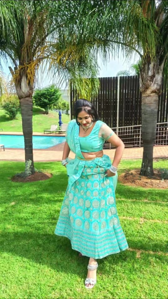 Post 4 by Nikita Salik on TikTok (video)