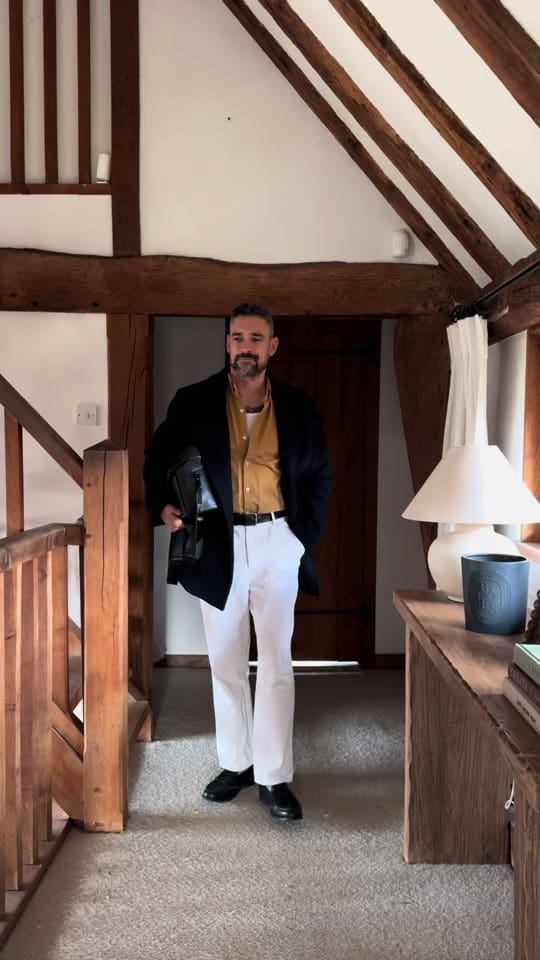 Post 5 by Carl Thompson on TikTok (video)