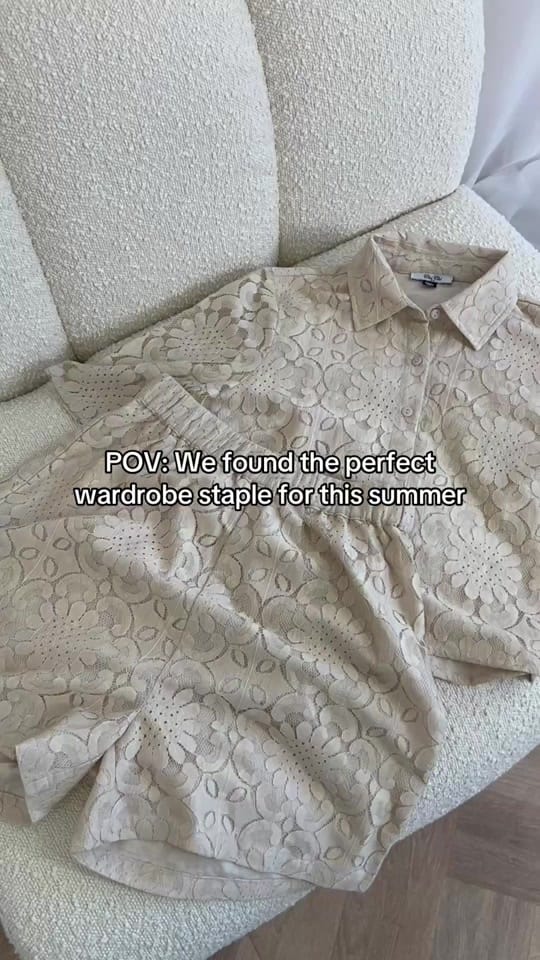 Post 3 by Chi Chi London on TikTok (video)