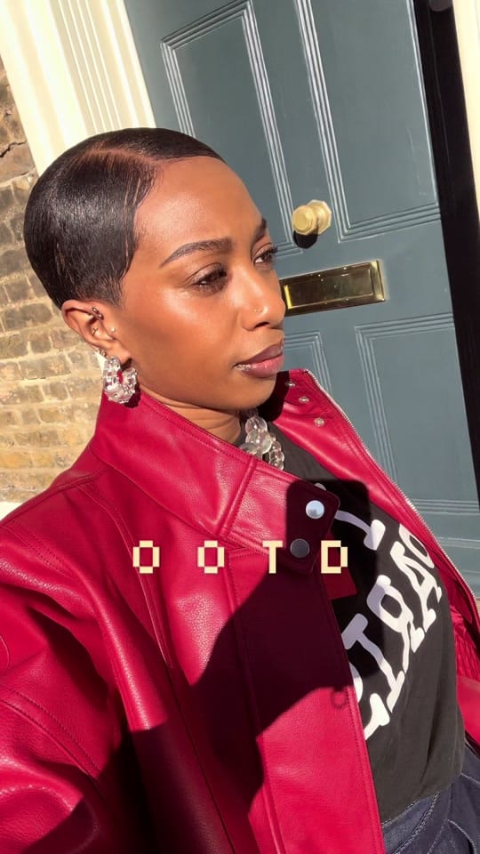 Post 1 by Mon 🍒 | bold outfits on TikTok (video)