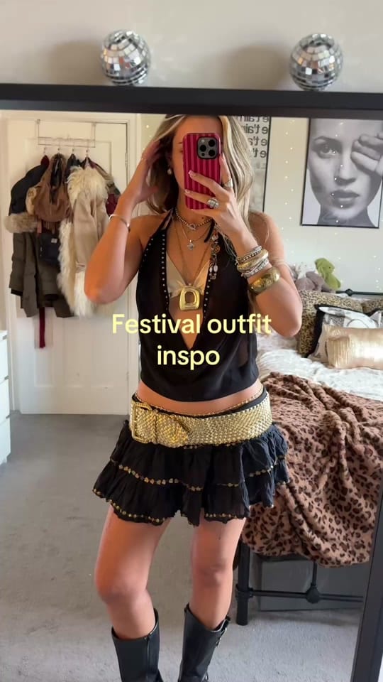 Post 1 by Moll⭐️ on TikTok (video)
