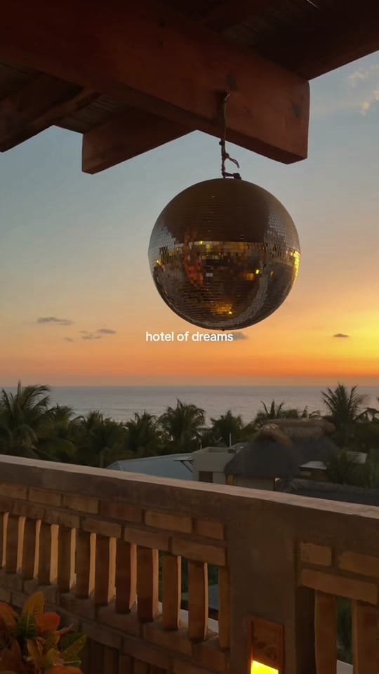 Post 1 by Linsey on TikTok (video)