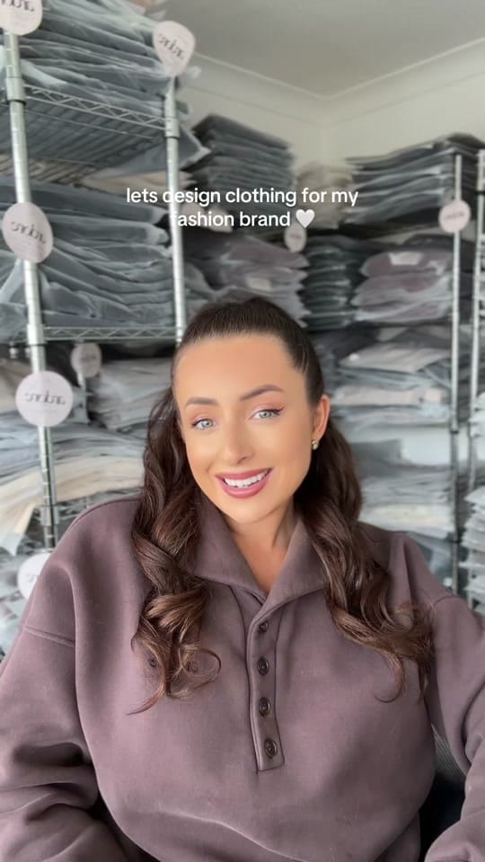 Post 10 by Hazel Maria Wood on TikTok (video)
