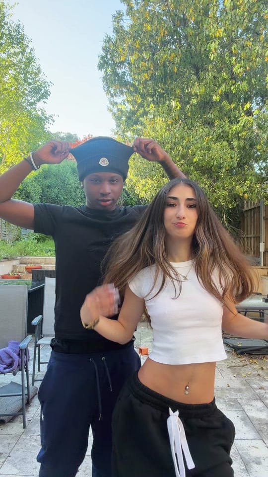 Post 4 by 𝐒𝐇𝐀𝐊𝐇𝐄𝐃 on TikTok (video)
