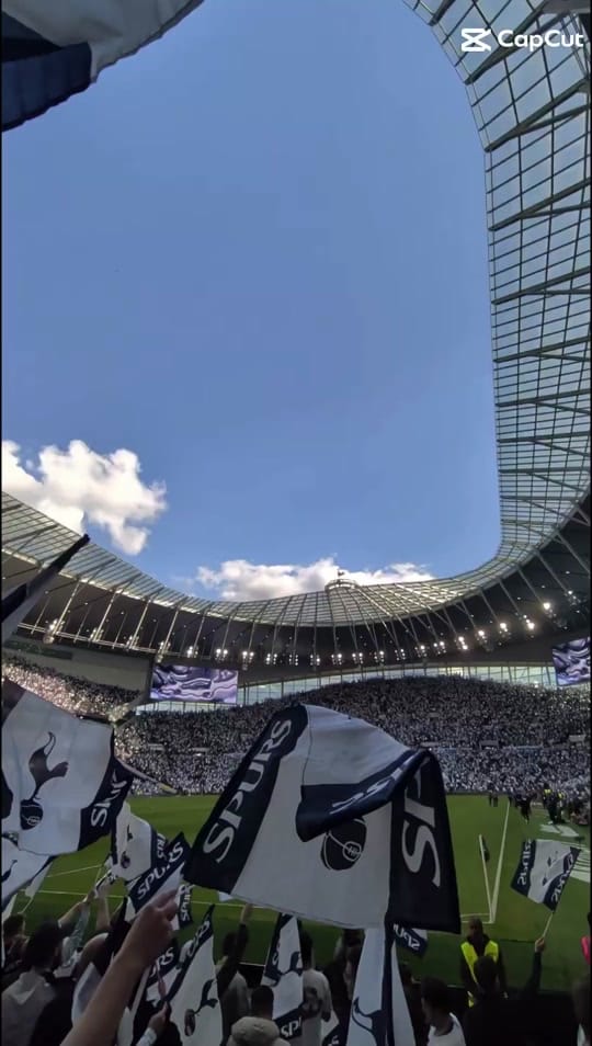 Post 6 by Bhads _XO on TikTok (video)