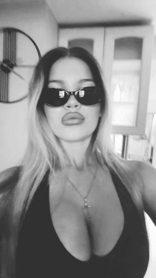 Post 5 by V on TikTok (video)