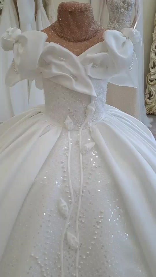 Post 8 by fairygodmother.ie on TikTok (video)