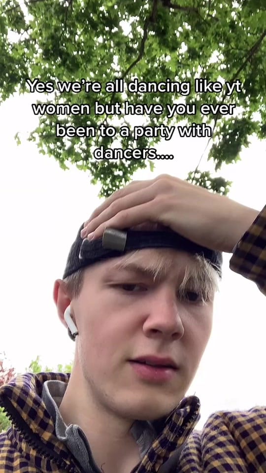 Post 10 by Ethan on TikTok (video)