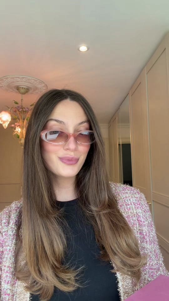Post 5 by Amandine Bardella on TikTok (video)