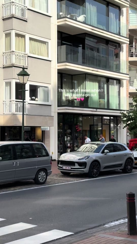 Post 10 by Amandine Bardella on TikTok (video)