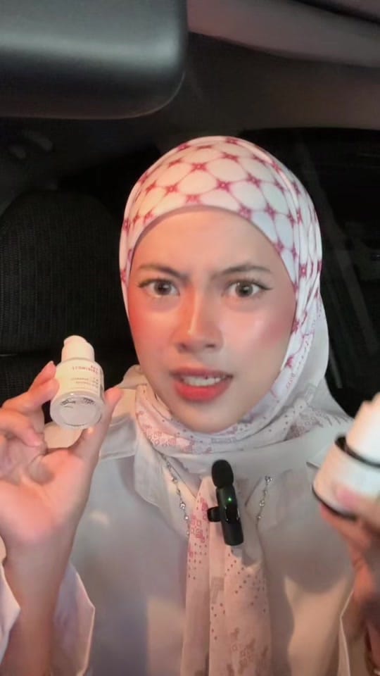 Post 2 by elizz🎧 on TikTok (video)