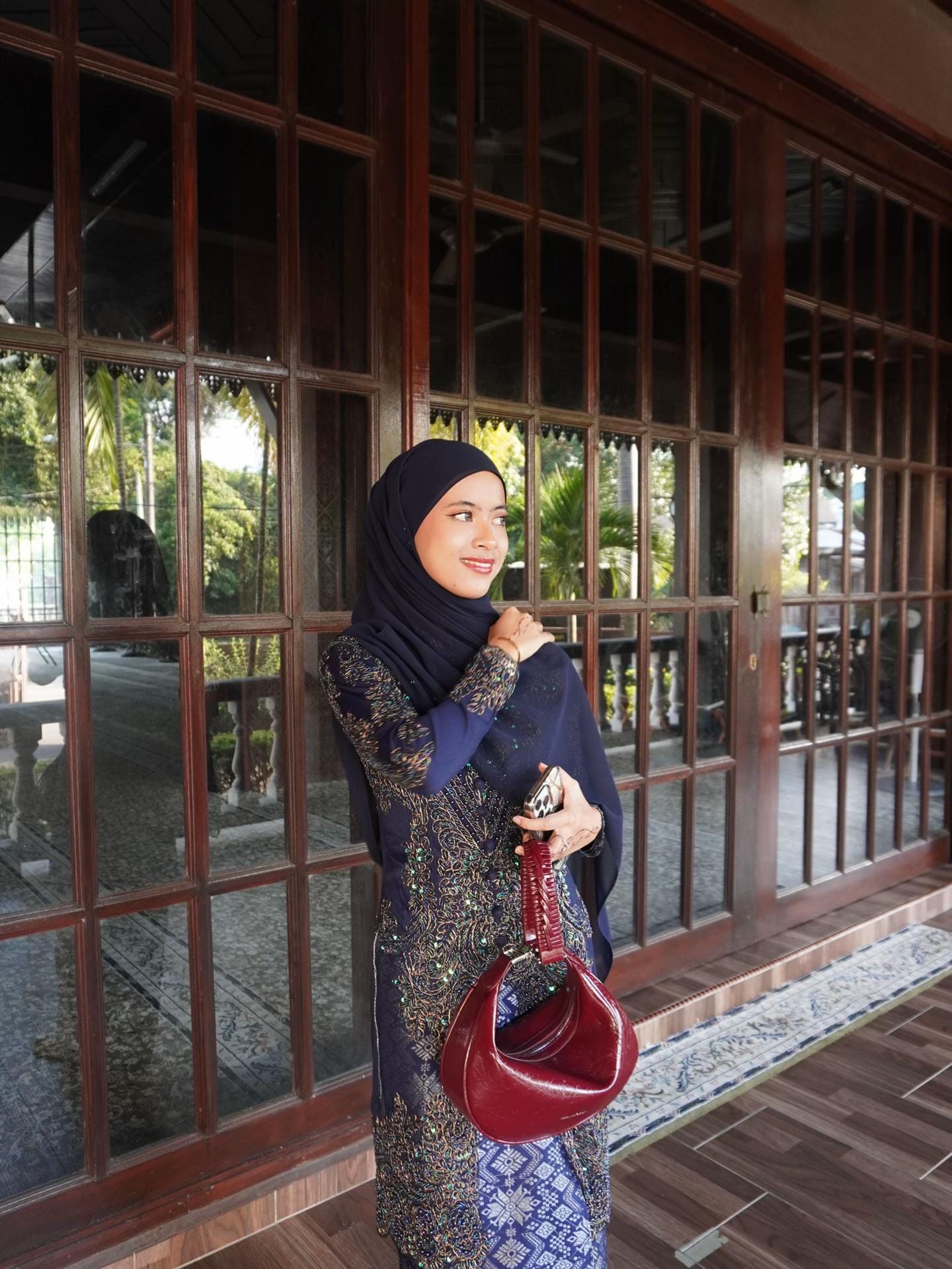 Post 9 by elizz🎧 on TikTok (video)