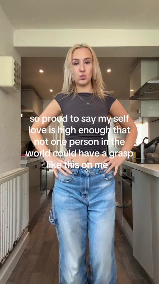 Post 4 by mads ⭐️ on TikTok (video)